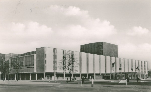 nationaltheater1957